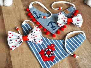 Set Hundeaccessoire und Katzenaccessoires im maritimen Design mit Ankern